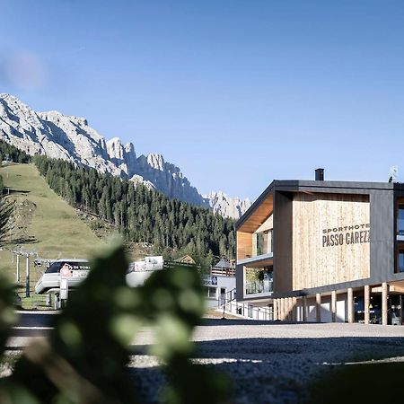 Sport Hotel Passo Carezza Виго ди Фаса Екстериор снимка